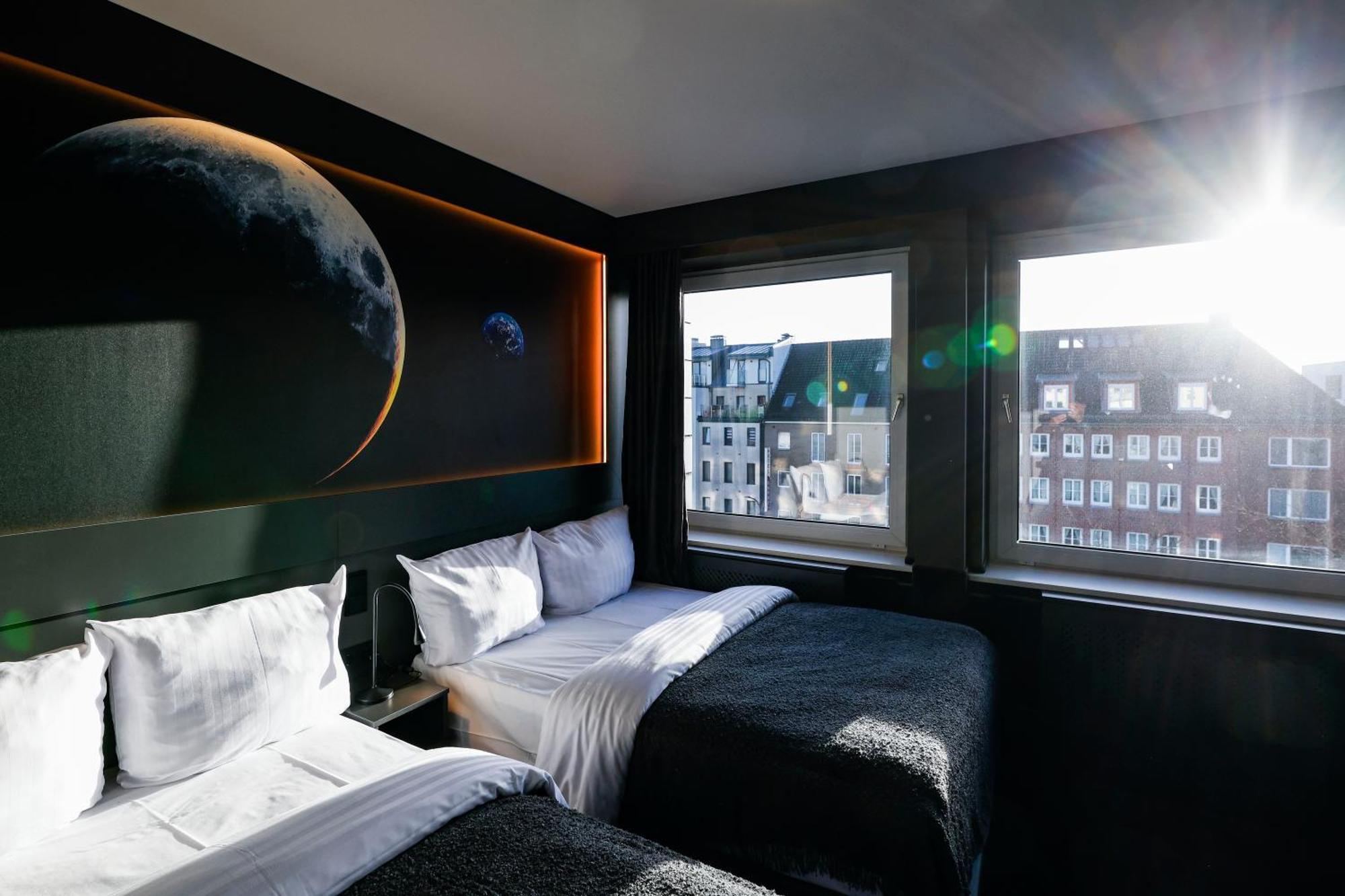 Sleephotels Cosmos Hamburgo Exterior foto
